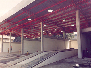 Alteração do nome para Barana Nicolosi e 1ª construção industrial.