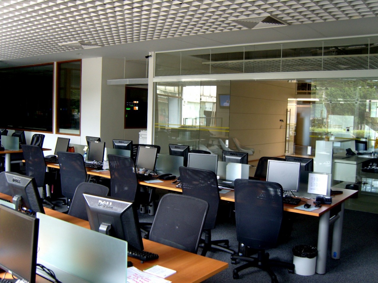 Obra corporativa RBS Canal Rural - Bancadas