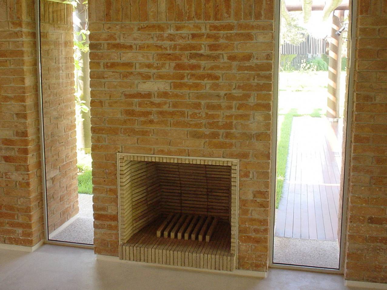 Obra residencial Bertioga - Lareira