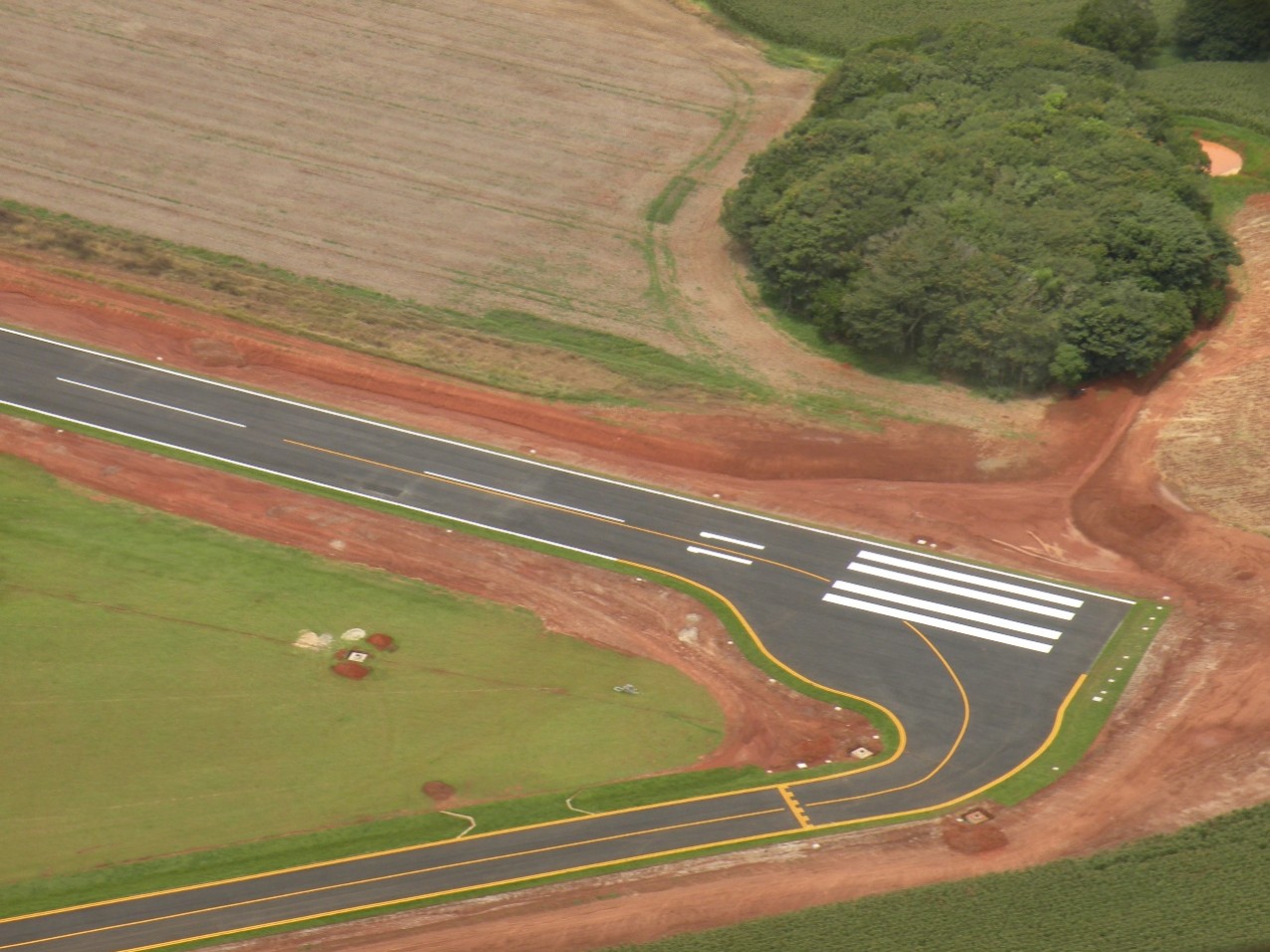 Obra especial - Aerodromo Particular - Pista de pouso