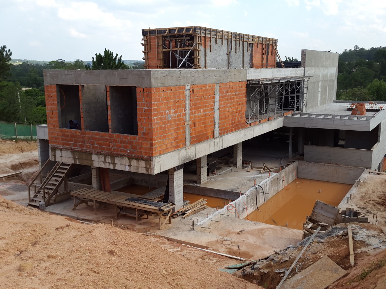 Obra em andamento - Terras de São José