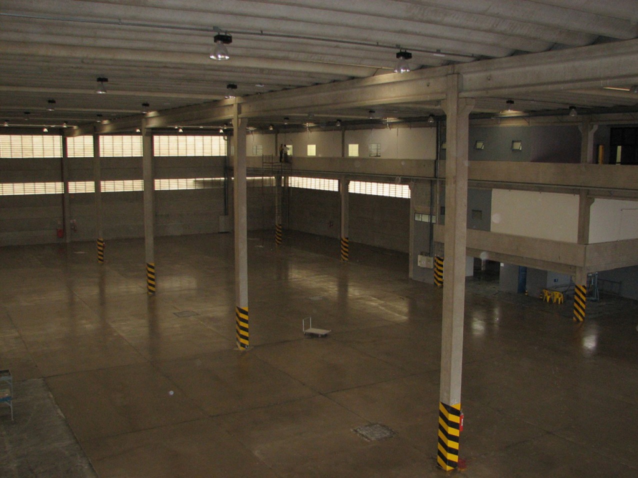 Obra industrial Alestis Aerospace - Fabrica de montagem